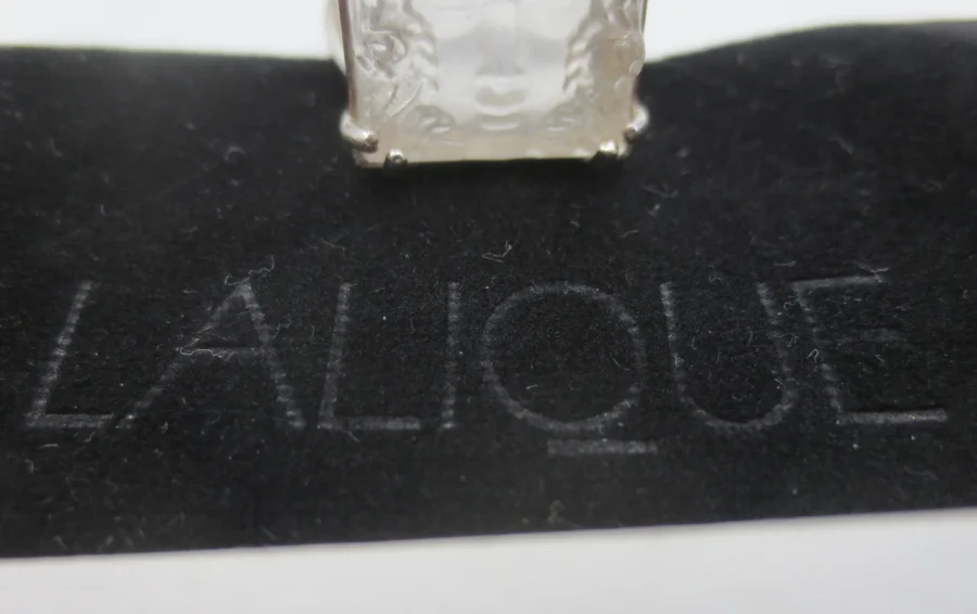 RING ondertekend LALIQUE