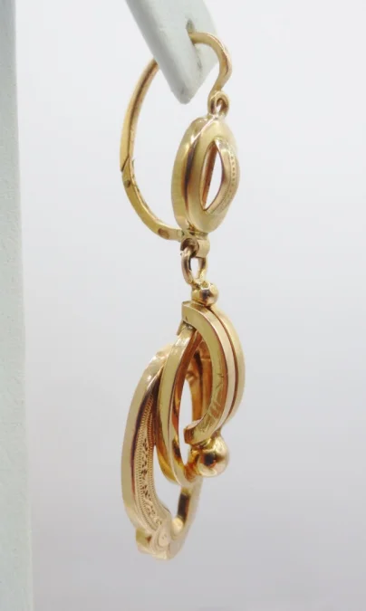 GOLDENE OHRRINGE