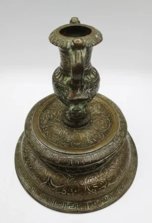 Paire de bougeoirs, XIXe siècle.