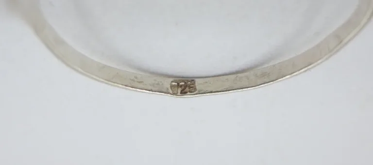 Bague sertie d'une citrine.