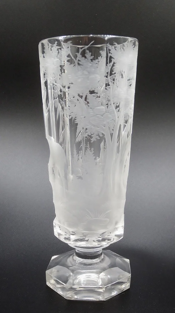 Verre en cristal de Bohème. XIXe siècle.