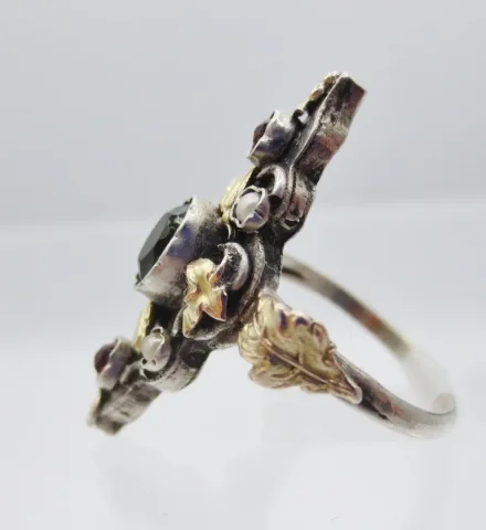 NINTEENTH CENTURY RING