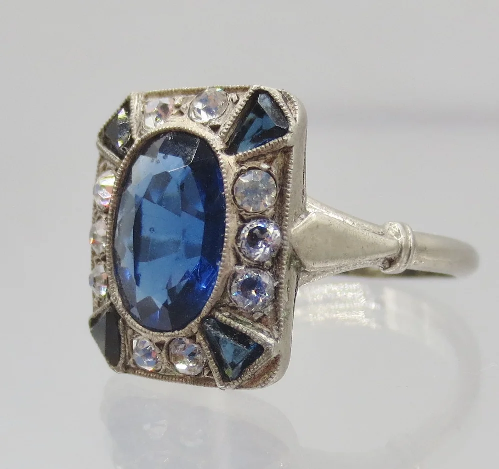 ART DECO PERIOD RING
