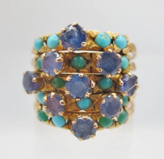 Bague de Harem, or Turquoises et topazes bleu Londres.