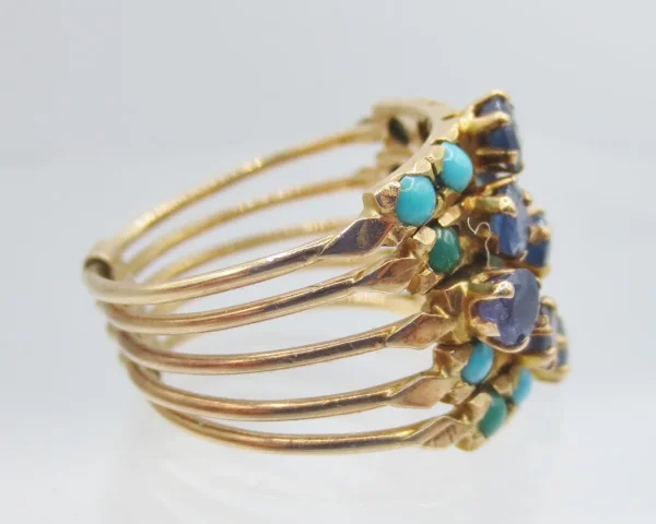 Bague de Harem, or Turquoises et topazes bleu Londres.
