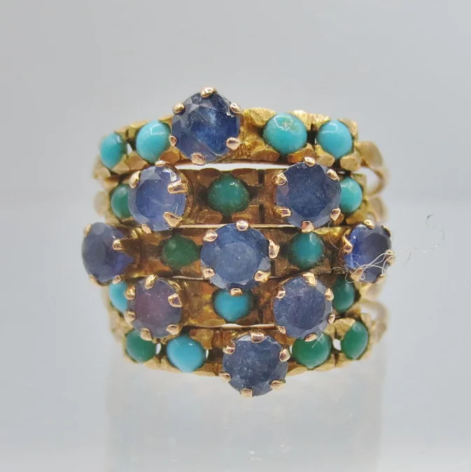Bague de Harem, or Turquoises et topazes bleu Londres.