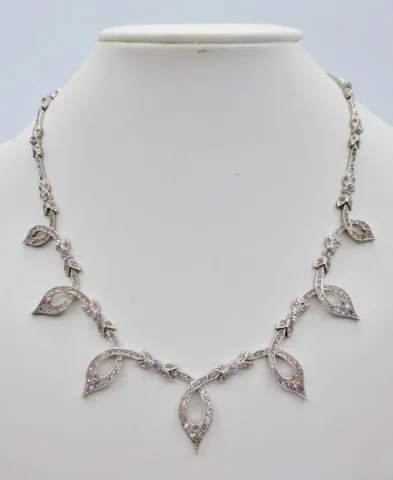 Collier 1925.