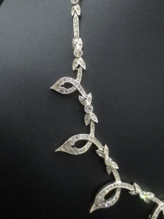 Collier 1925.