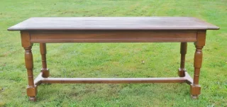 EIGHTEENTH CENTURY FARMHOUSE TABLE