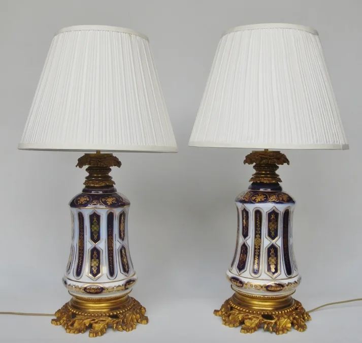 BAYEUX PORCELAIN LAMPS