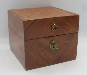 Coffret à senteur, XVIIIe siècle.