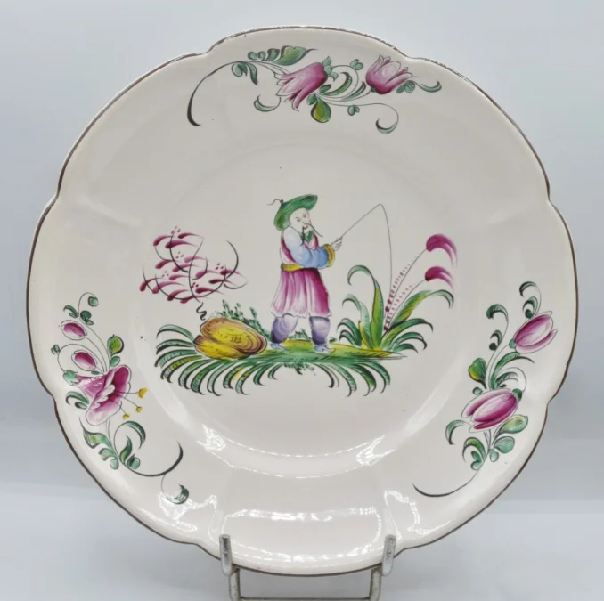 Assiettes au chinois, XXe siècle.