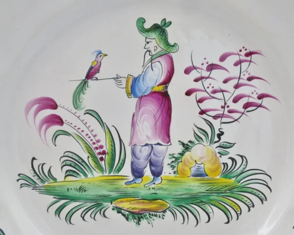 Assiettes au chinois, XXe siècle.
