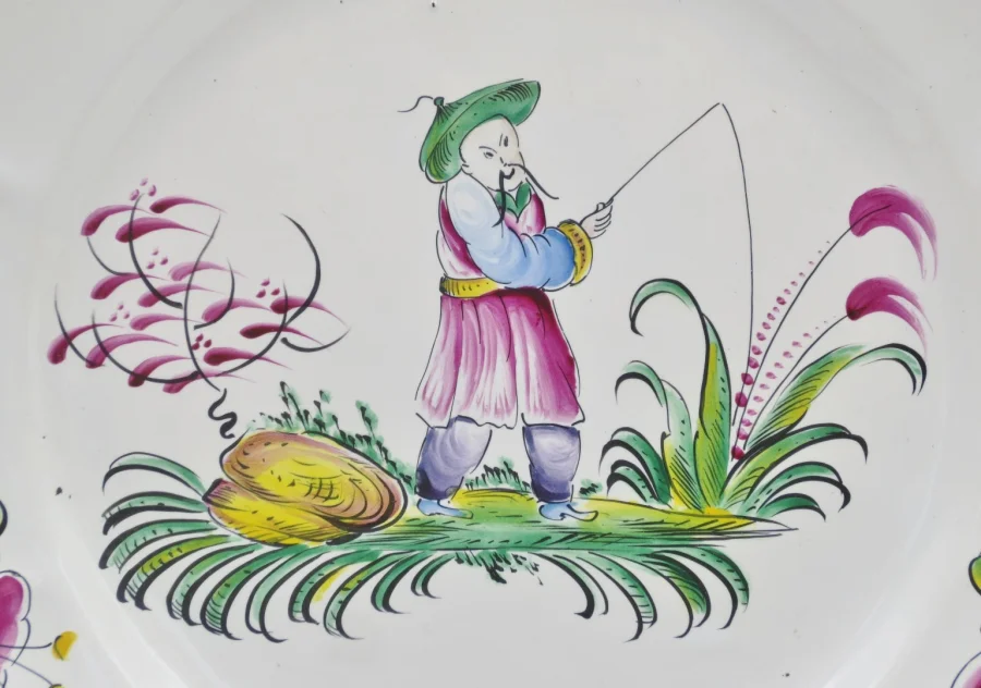 Assiettes au chinois, XXe siècle.