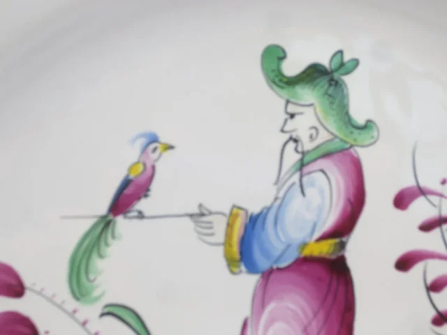 Assiettes au chinois, XXe siècle.