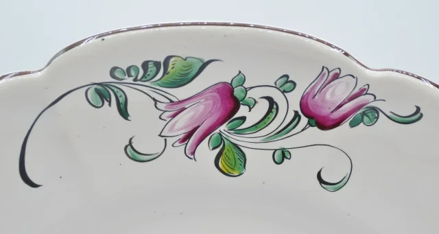 Assiettes au chinois, XXe siècle.