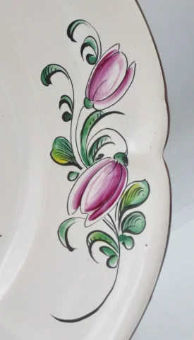 Assiettes au chinois, XXe siècle.