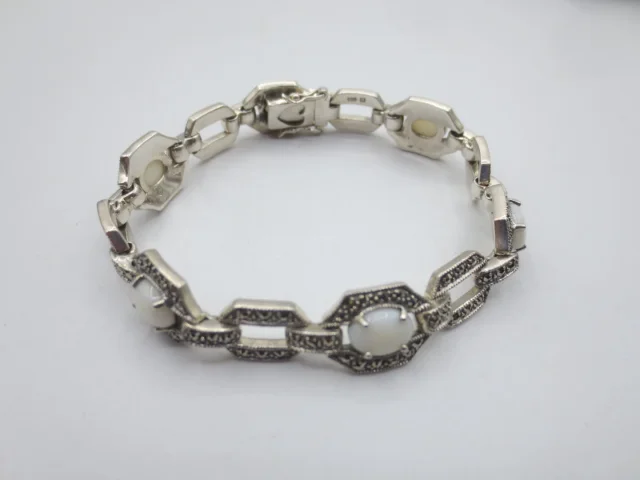 Bracelet Art-Déco, argent et opales.