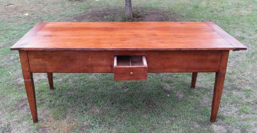 Table de ferme, début XIXe siècle.