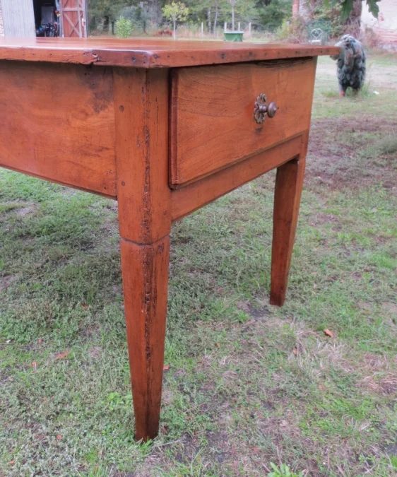 Table de ferme, début XIXe siècle.