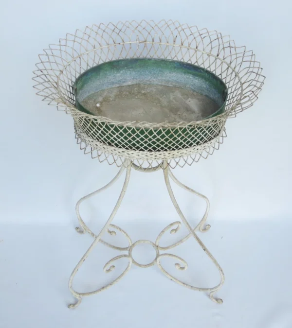 Jardinière en fer forgé, XIXe siècle.