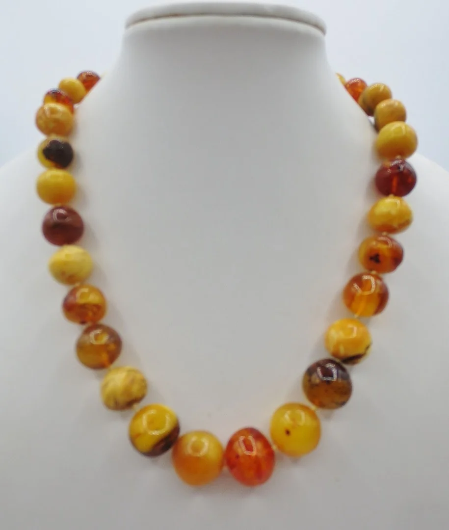 AMBER NECKLACE