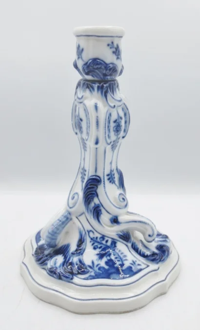 Flambeaux en porcelaine de Meissen.