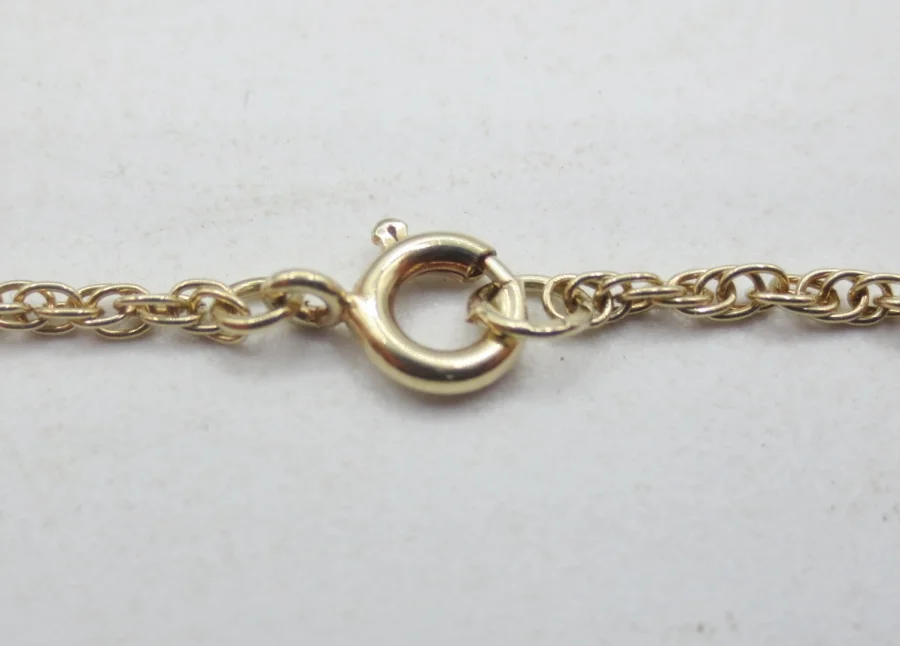 Collier en vermeil sertis de grenats