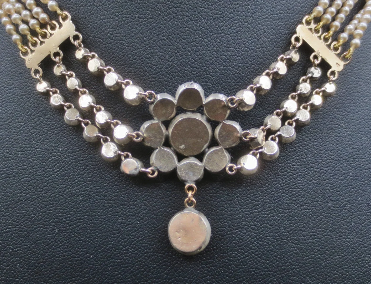 COLLANA DEL XVIII SECOLO.