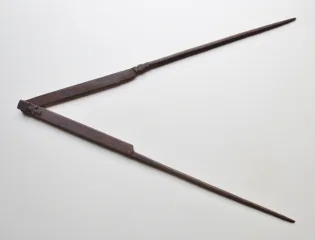 大工のコンパス