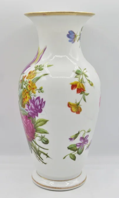 Vase en porcelaine, époque Restauration.