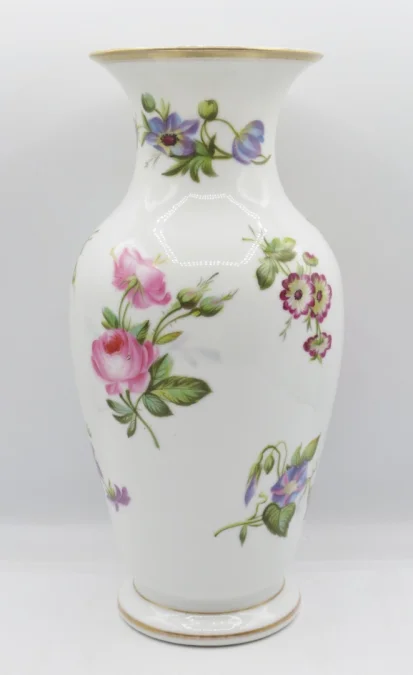 Vase en porcelaine, époque Restauration.