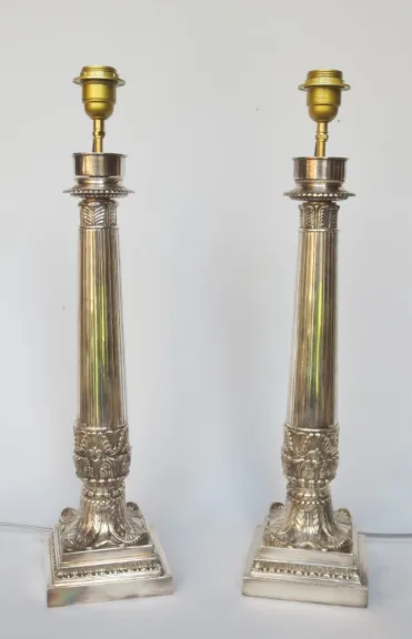PAAR LAMPEN IM FRANZÖSISCHEN EMPIRE-STIL