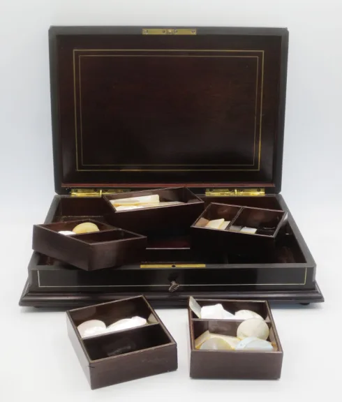 NAPOLEON III PERIODE TOKEN BOX signiert TAHAN