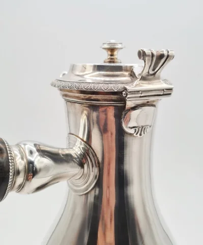 Große Dreifuß-Kaffeekanne, Paris Erster Hahn, 1798–1809 — Guter Zustand