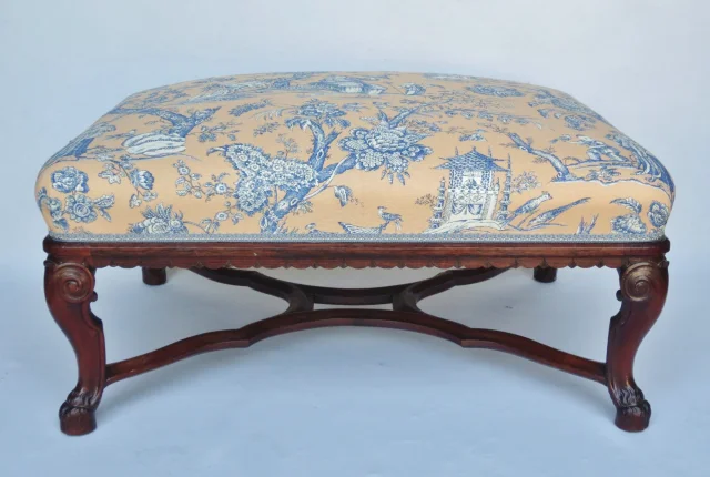 Régence-style banquette — Good condition