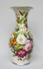 Restoration-period porcelain vase
