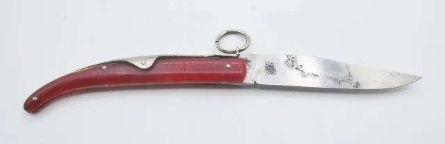Messer aus Horn und Stahl. — Guter Zustand