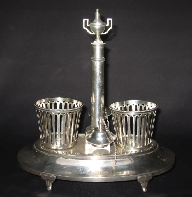 Huilier vinaigrier époque Louis XVI
