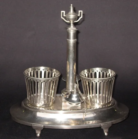 Huilier vinaigrier époque Louis XVI