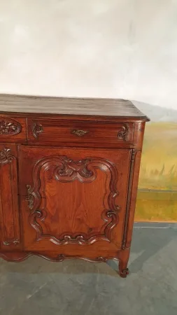 Buffet bas Louis XV en chêne