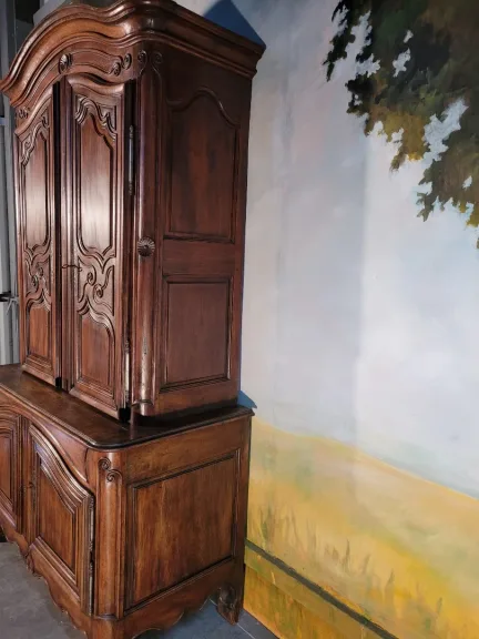 LOUIS XV-ZEITRAUM-BUFFET