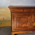 Buffet bas Louis Philippe en noyer massif