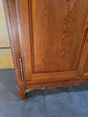 Buffet haut en chêne et marqueterie