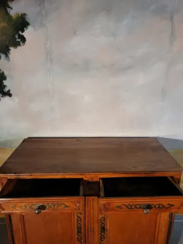 LOUIS XV STYLE BUFFET