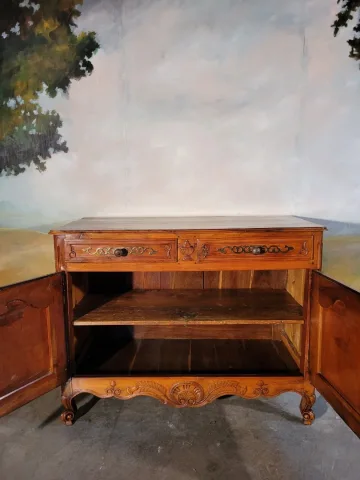 LOUIS XV STYLE BUFFET
