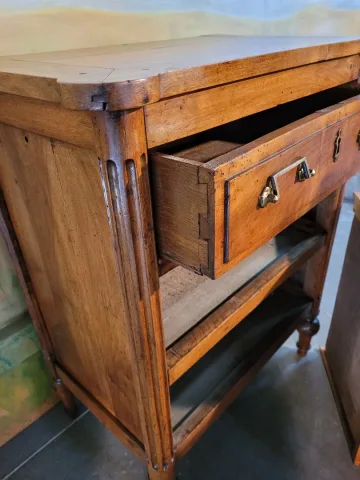 LOUIS XVI  PERIOD CHEST OF DRAWERS