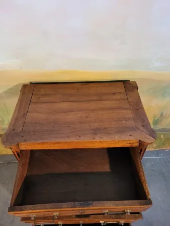 Petite commode époque Louis XVI