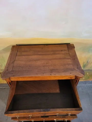 LOUIS XVI  PERIOD CHEST OF DRAWERS