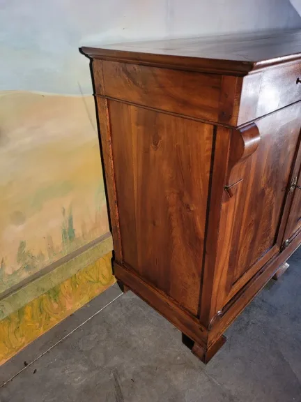 Enfilade époque restauration en noyer massif